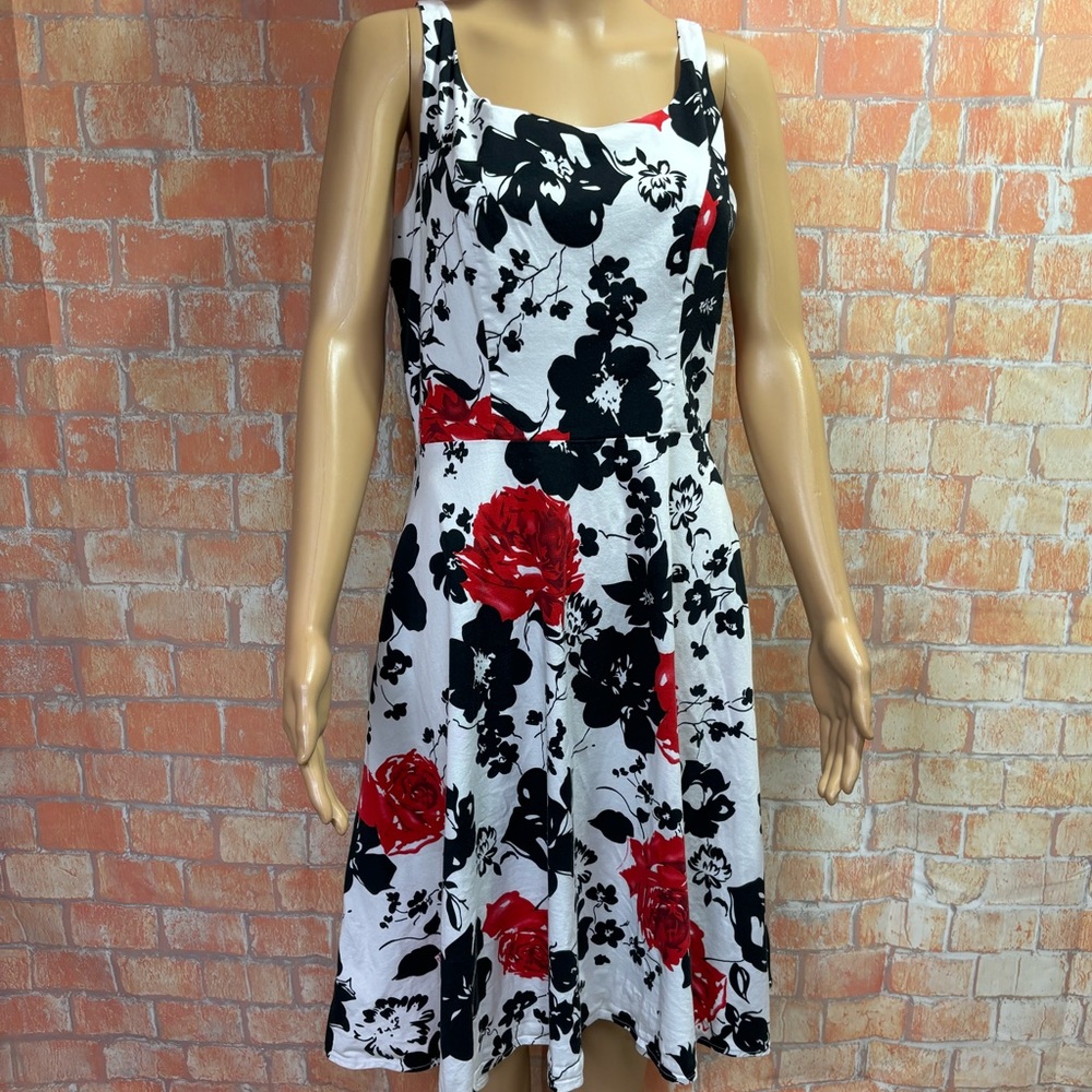 Bbonlinedress‎ Floral Fit & Flare Dress